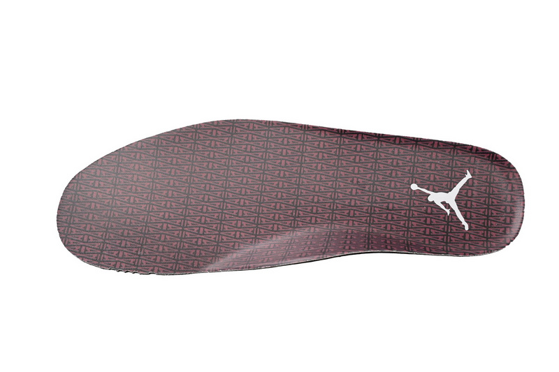 BS  A Ma Maniére x Air Jordan 5 “Light Bone”