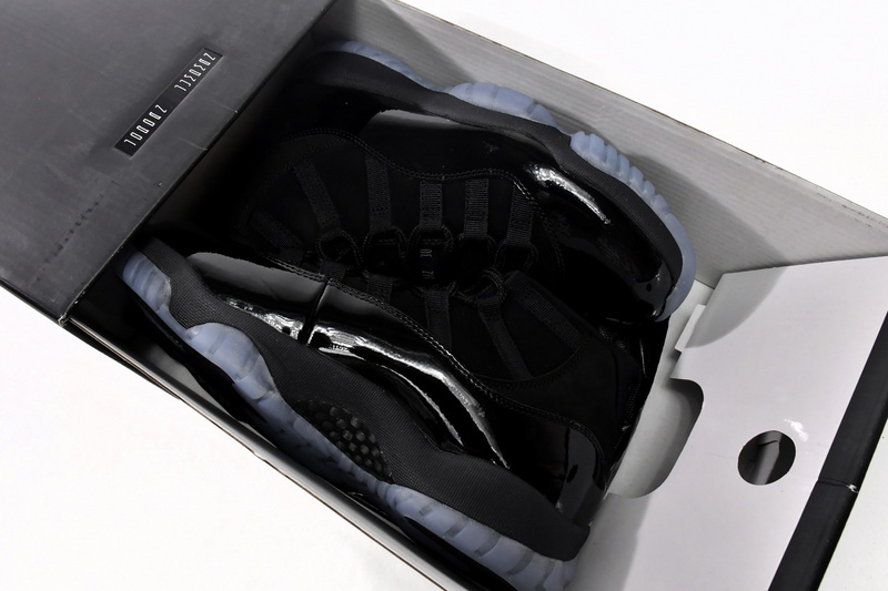 Q3 Air Jordan 11 Retro Cap and Gown