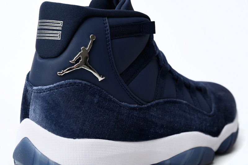 Q3 Air Jordan 11 Retro Midnight Blue