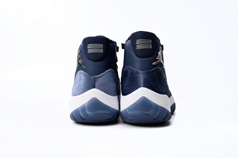 Q3 Air Jordan 11 Retro Midnight Blue