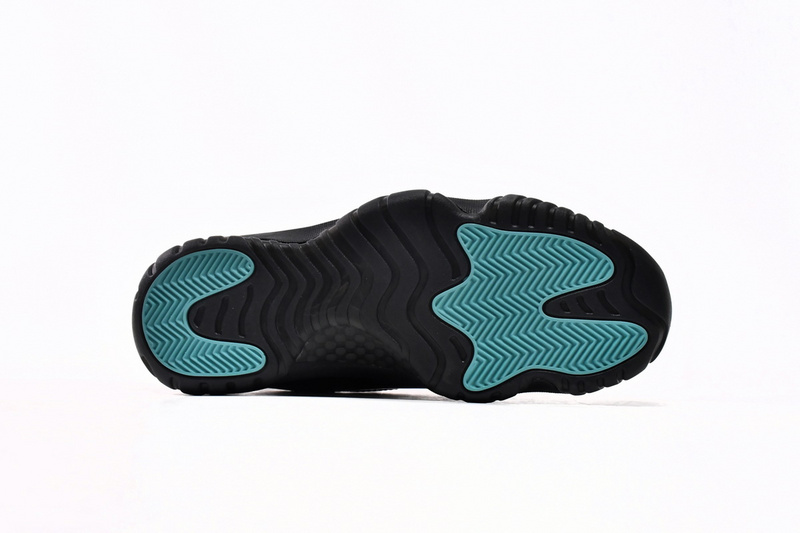 Q3 Air Jordan 11 Retro Gamma Blue