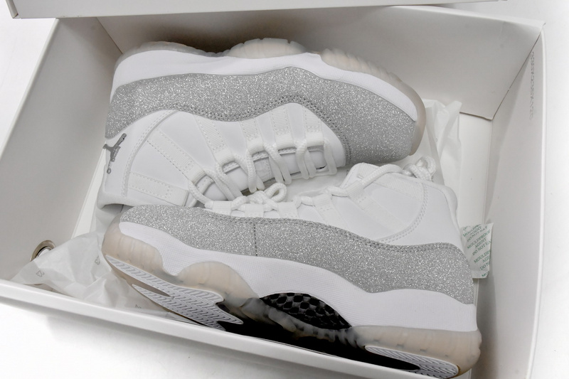 Q3 Air Jordan 11 Retro Metallic Silver Vast Grey