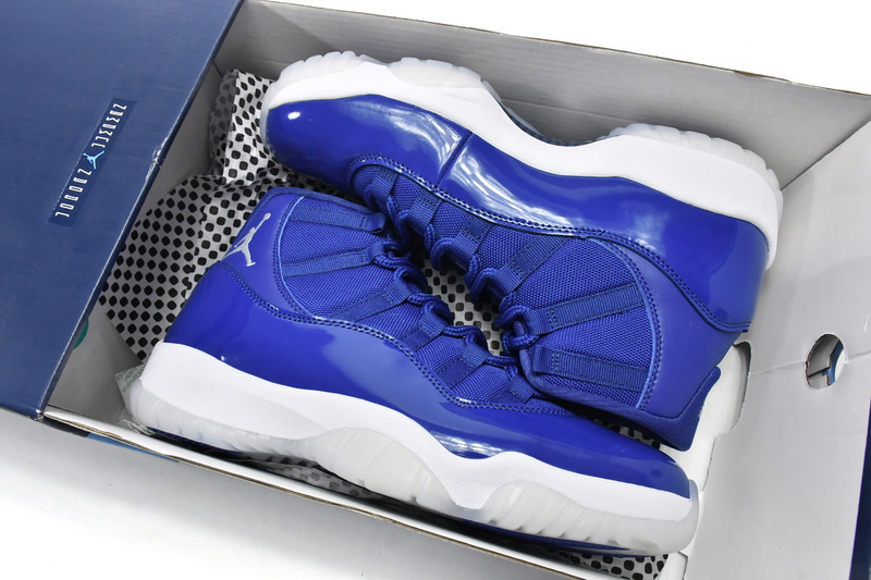 Q3 Air Jordan 11 Retro Midnight Navy White