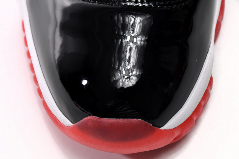 XH Air Jordan 11 Retro Bred