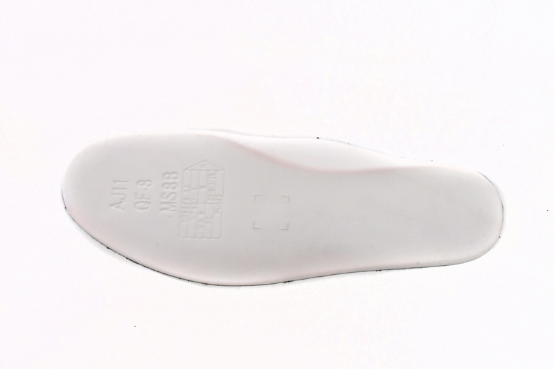 XH Air Jordan 11 Retro Bred