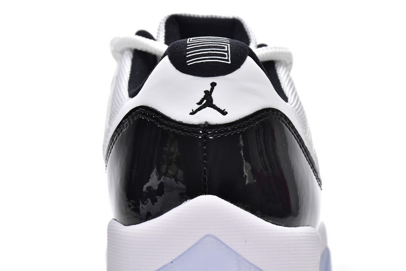 XH Air Jordan 11 Retro Low Concord