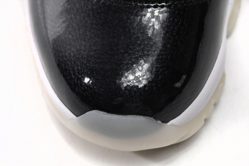 XH Air Jordan 11 Retro Low 72-10