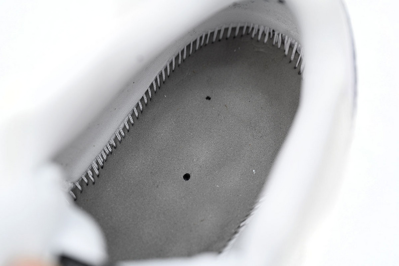 XH Air Jordan 11 Retro Low “Cement Grey”