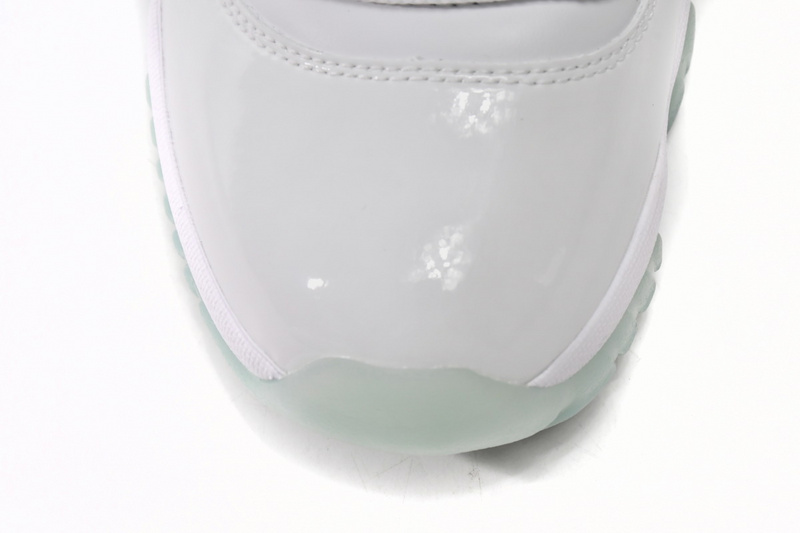 XH Air Jordan 11 Retro Low Legend Blue