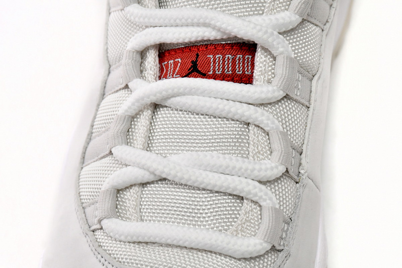 XH Air Jordan 11 Retro Platinum Tint