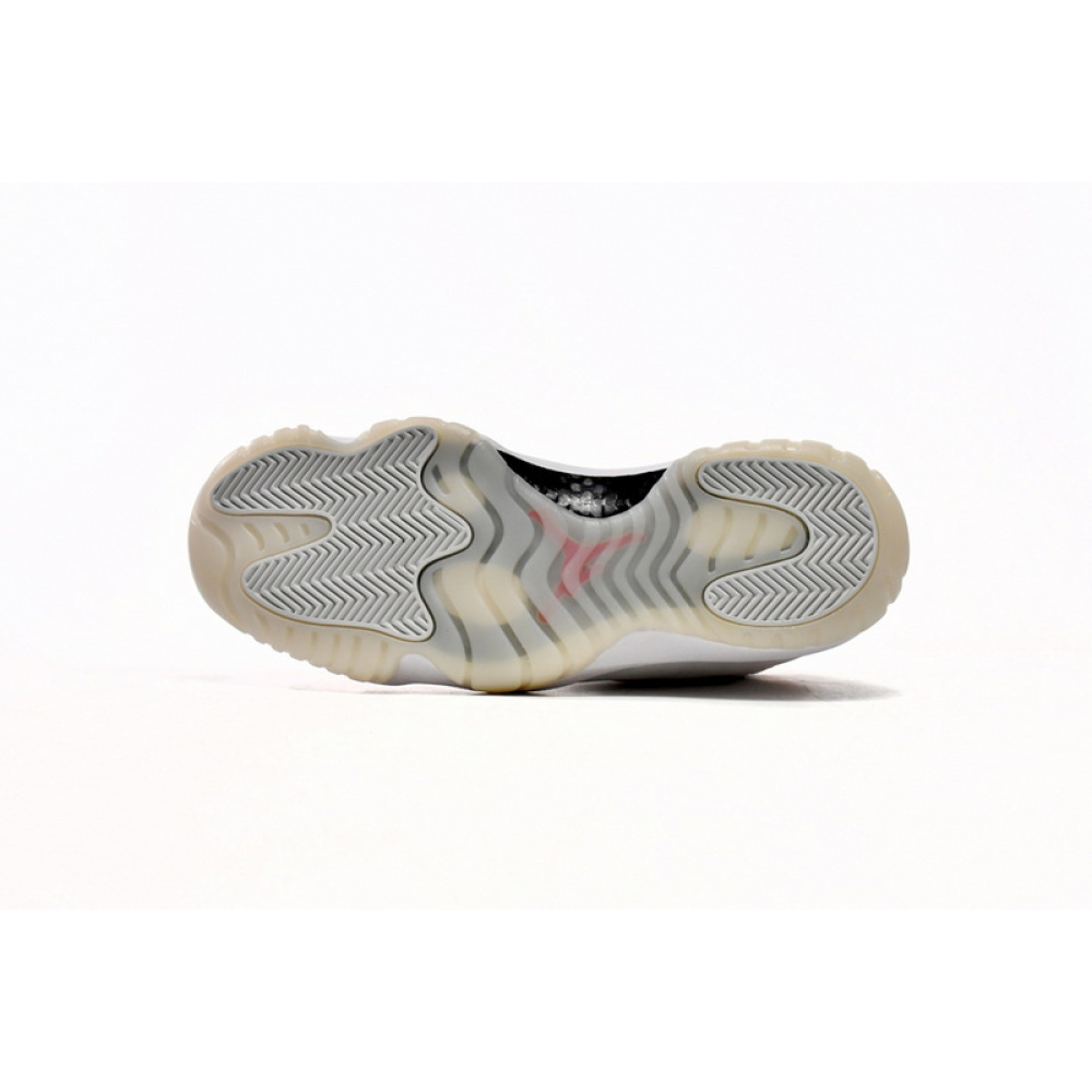 XH Air Jordan 11 Retro Platinum Tint