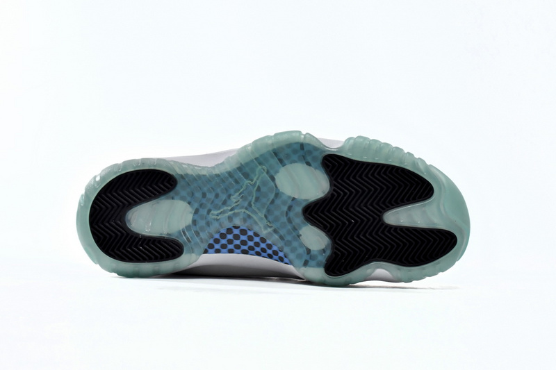 XH Air Jordan 11 Retro Legend Blue