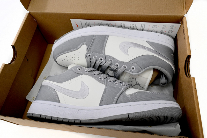 XH Travis Scott x Air Jordan 1 Low Retro Grey White