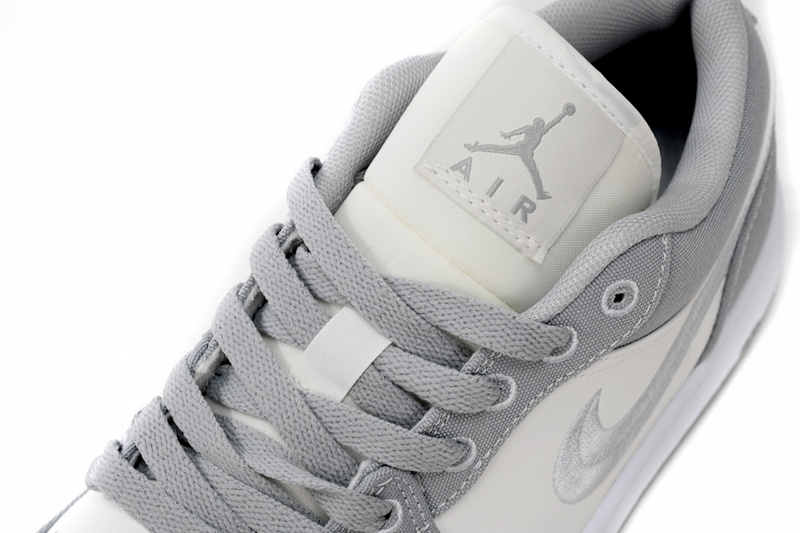 XH Travis Scott x Air Jordan 1 Low Retro Grey White