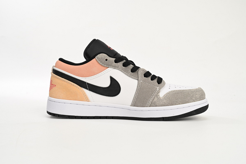 XH Travis Scott x Air Jordan 1 Low SE 'Flight Club'