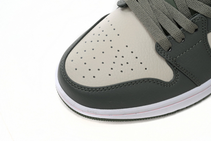 XH  Air Jordan 1 Low Bean Paste Green