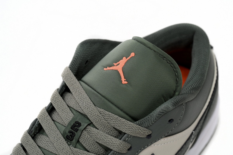 XH  Air Jordan 1 Low Bean Paste Green