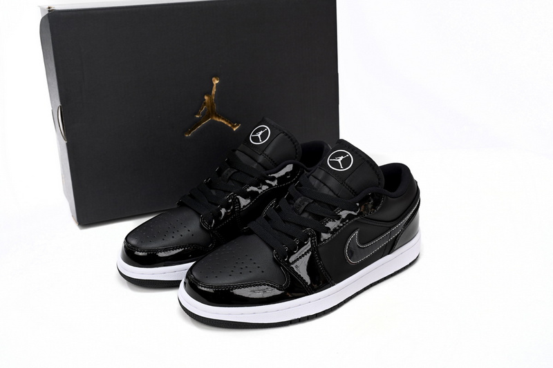 XH Air Jordan aj1 Low Vintage Black And White
