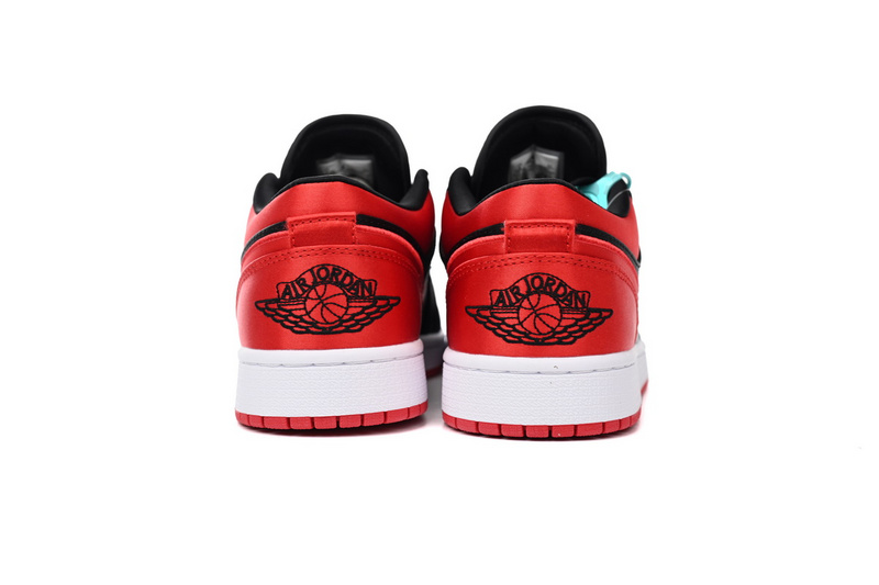 XH Air Jordan 1 "Satin Bred"