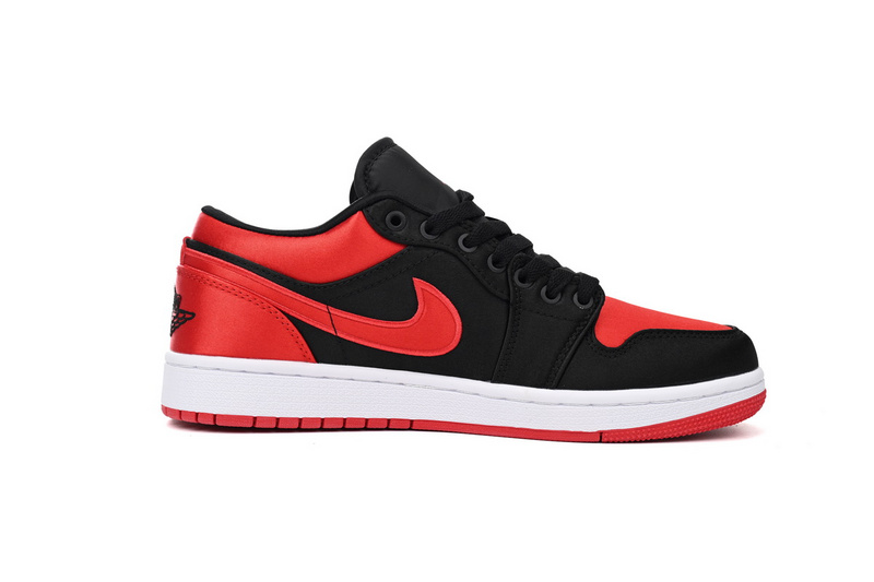 XH Air Jordan 1 "Satin Bred"