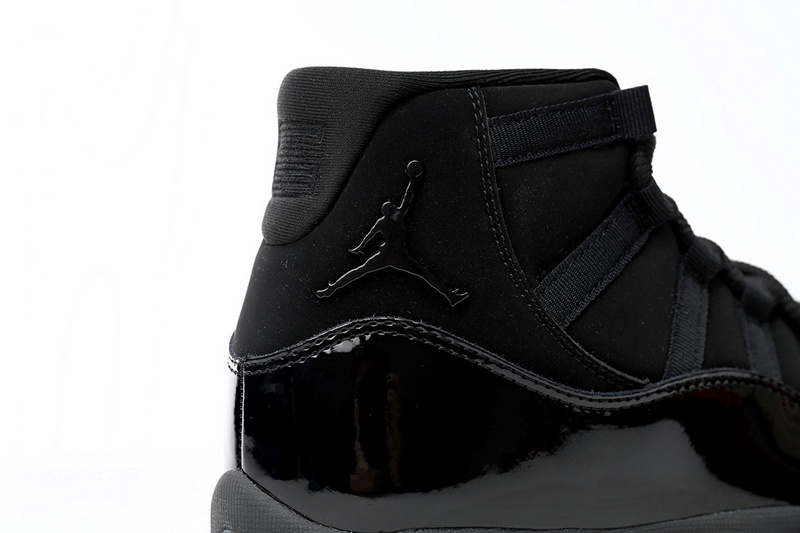 XP Air Jordan 11 Retro Cap and Gown