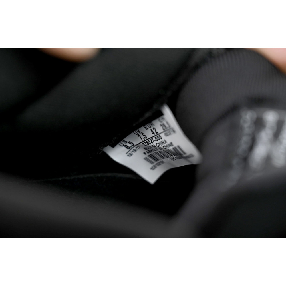 XP Air Jordan 11 Retro Cap and Gown