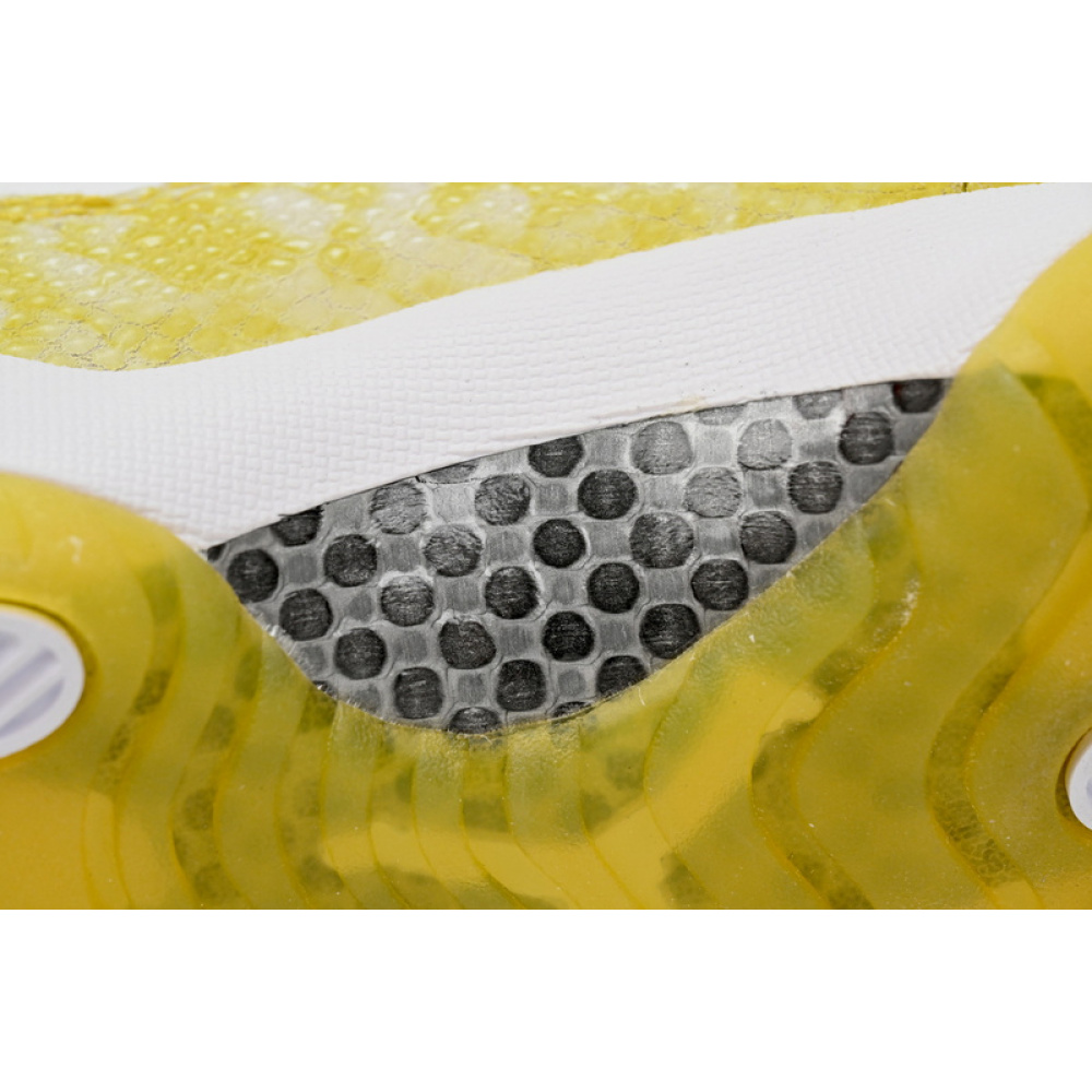 XP Air Jordan 11 Low WMNS “Yellow Snakeskin”