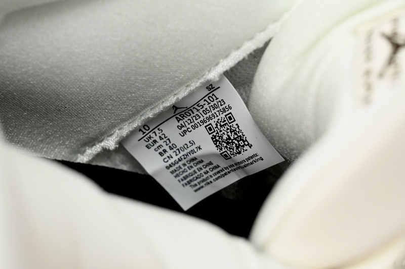 XP Air Jordan 11 WMNS “Neapolitan”