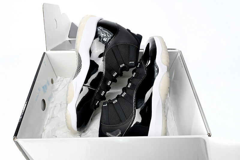 XP Air Jordan 11 25th Anniversary Black Silver Eyelets