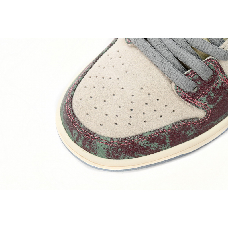 GB Crenshaw Skate Club x Nike SB Dunk Low CSC Co Branding