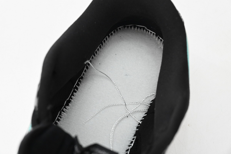 GB Diamond Supply Co. x Nike SB Dunk Low Diamond