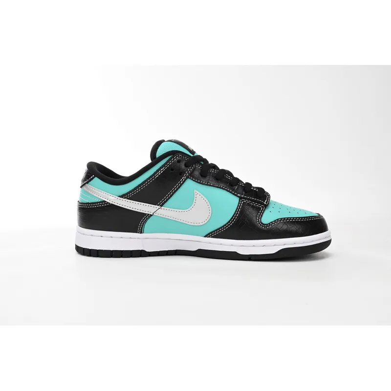 GB Diamond Supply Co. x Nike SB Dunk Low Diamond