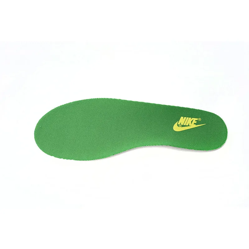 GB Nike Dunk Low “Brazil”