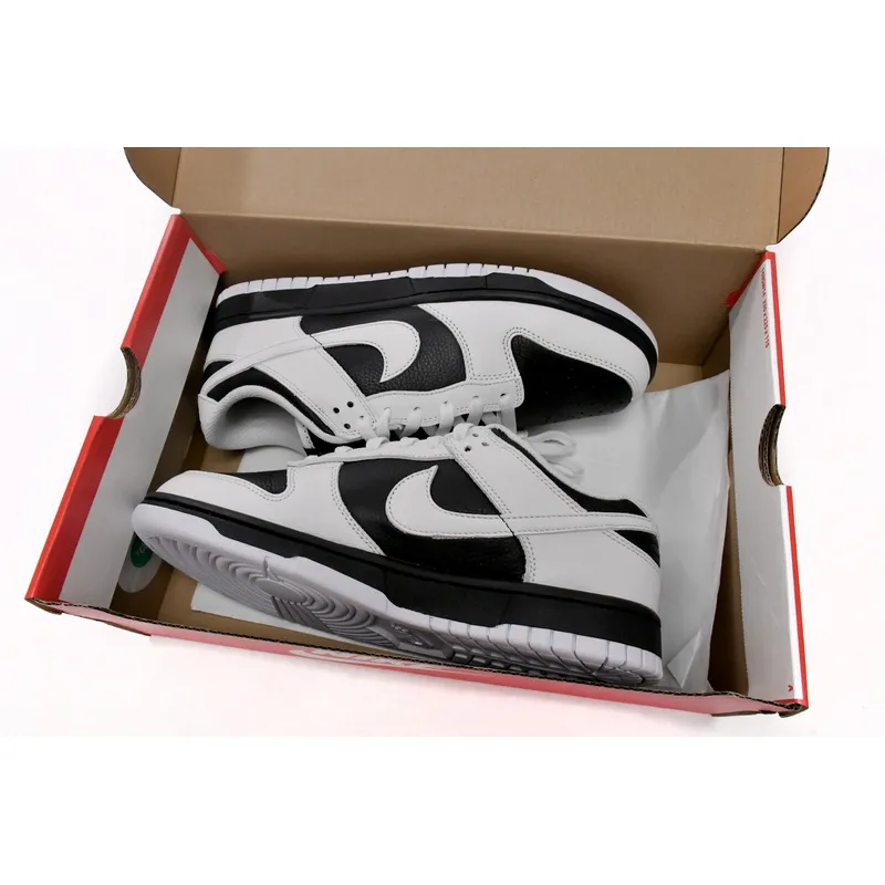 Nike Dunk Low Reverse Panda