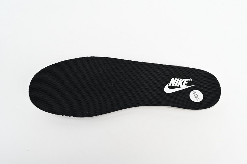 GB Nike Dunk Low Twist “Panda”