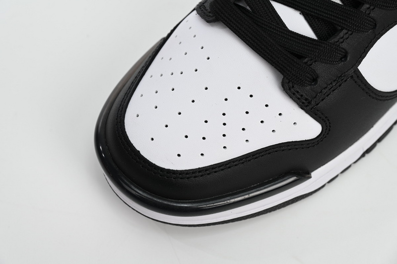 GB Nike Dunk Low Twist “Panda”