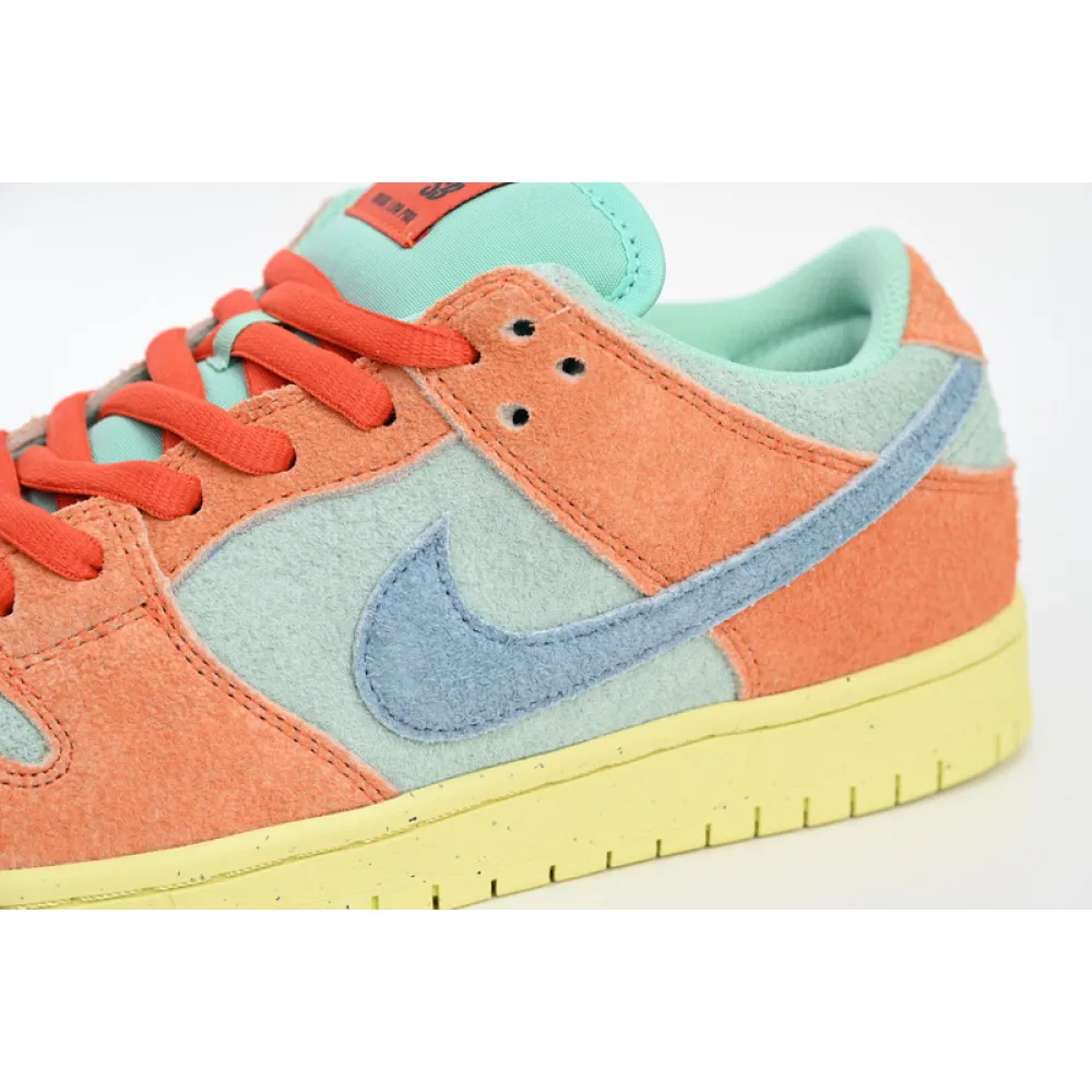 GB Nike SB Dunk Low “Noise Aqua”