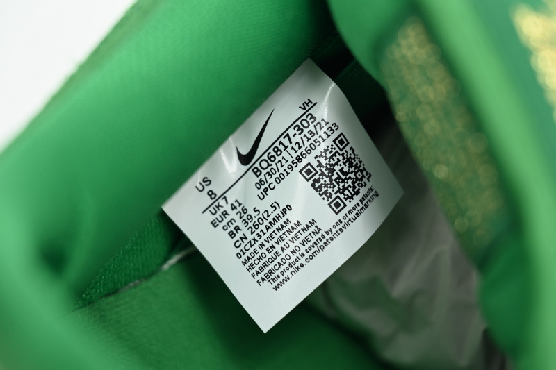 GB Nike SB Dunk Low “St. Patrick’s Day”