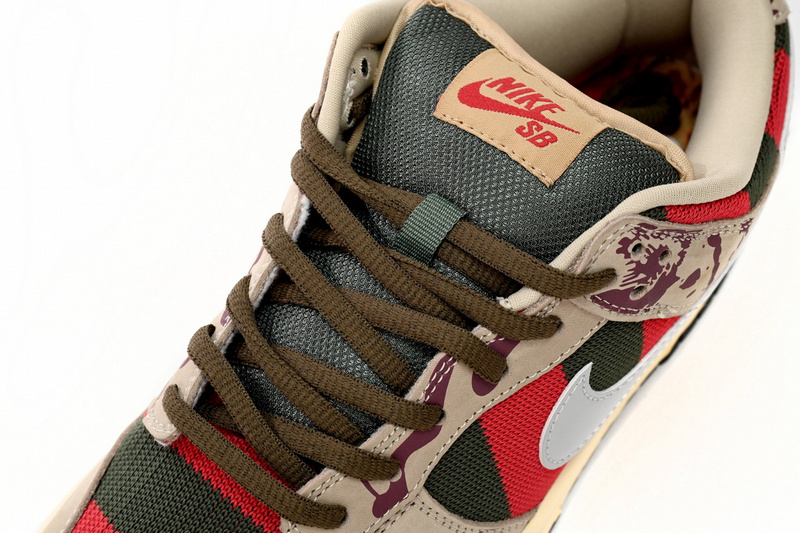 GB Nike Sb Dunk Low Freddy Krueger