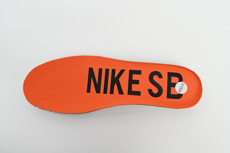 GB TIGHTBOOTH x Nike SB Dunk Low Panda Co Branding