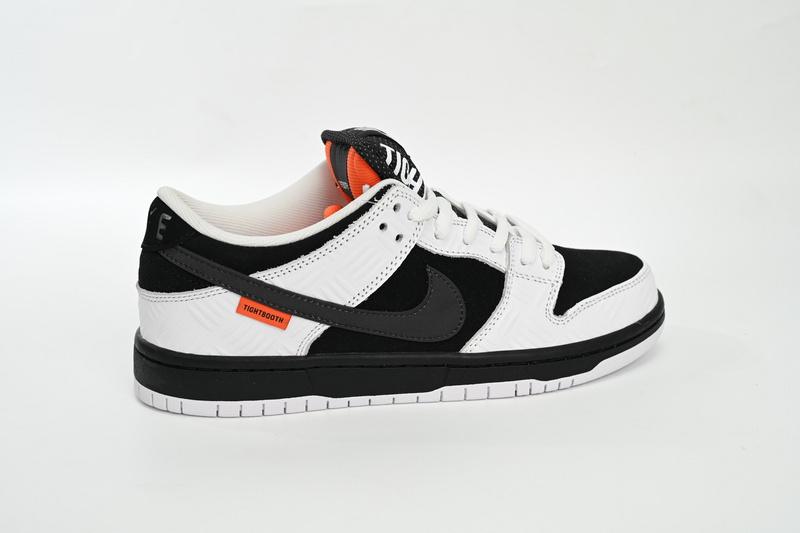 GB TIGHTBOOTH x Nike SB Dunk Low Panda Co Branding