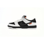 GB TIGHTBOOTH x Nike SB Dunk Low Panda Co Branding