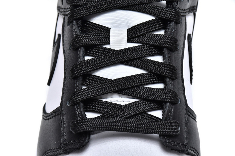 LF  Nike Dunk Low Retro “Black”