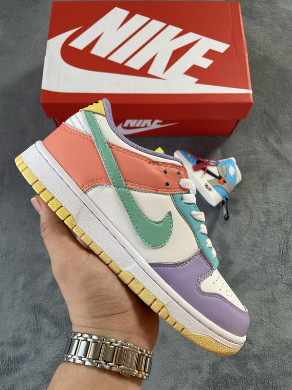 LF Nike Dunk Low Light Soft Pink