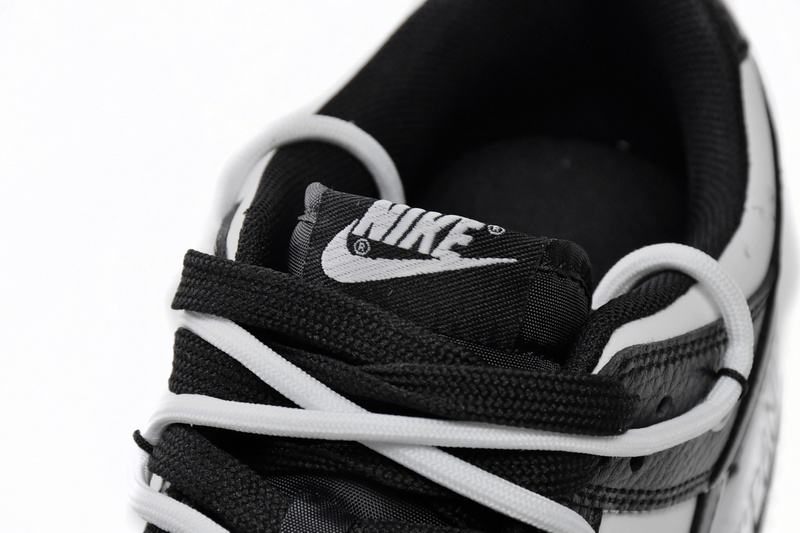 LF Nike Dunk Low PandaStrap