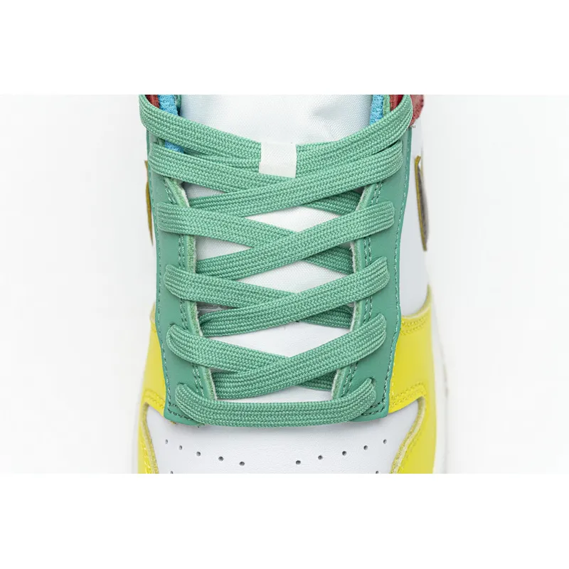 LF Nike Dunk Low SE Free.99 White