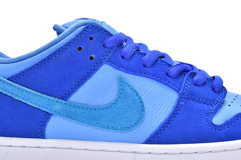 LF Nike SB Dunk Low Blue Raspberry
