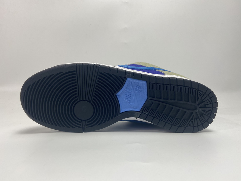 LF Nike SB Dunk Low Pro Celadon