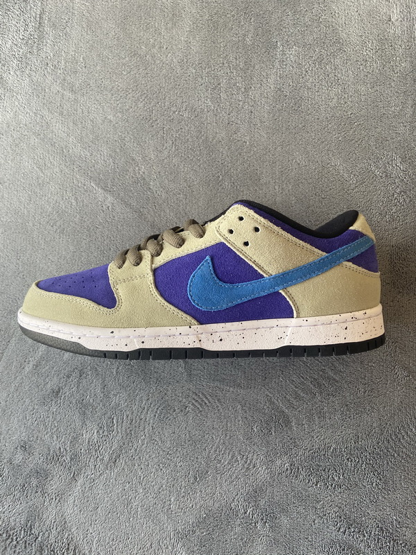 LF Nike SB Dunk Low Pro Celadon