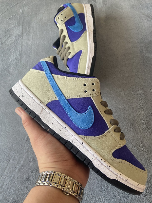 LF Nike SB Dunk Low Pro Celadon